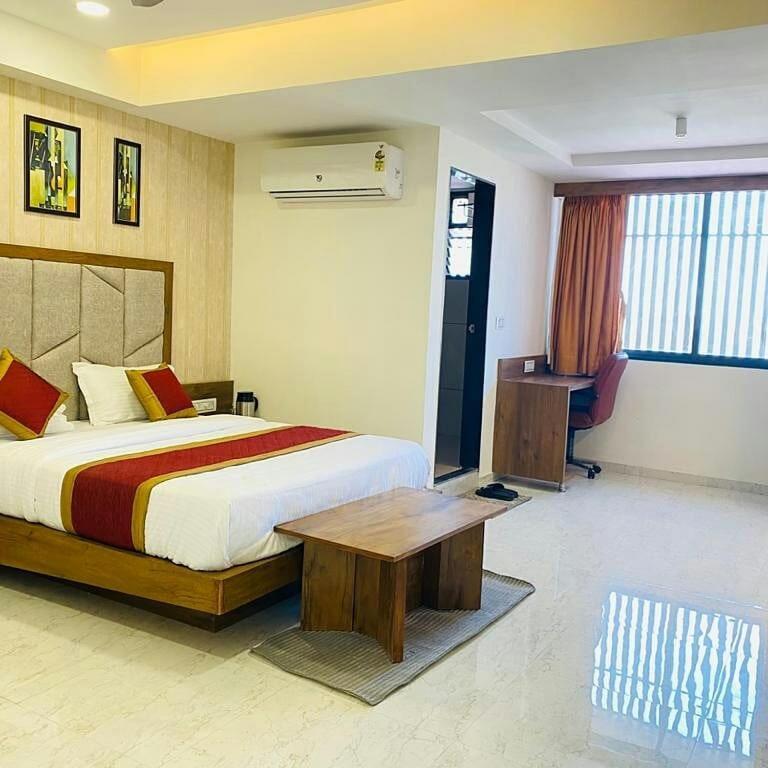 Hotel Legrand.Inn Ahmedabad Exterior photo